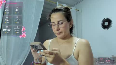 Snapshot of irina_05 chatting on May 11, 11:35 pm IRINA online show from May 11, 11:35 pm