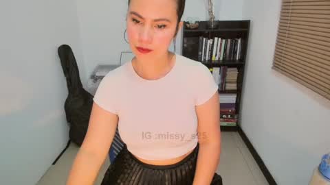 Snapshot of irinastephann chatting on April 28, 2:27 am irina online show from April 28, 2:27 am