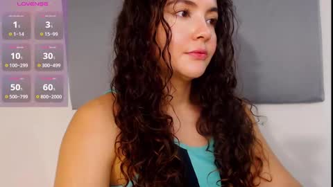 Snapshot of iris_caprice chatting on December 13, 2:32 am Instagram iris caprice online show from December 13, 2:32 am
