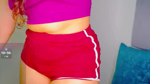 Snapshot of iris_caprice chatting on February 8, 5:38 pm Instagram iris caprice online show from February 8, 5:38 pm