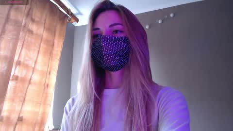 Lily online show from September 10, 2:28 pm