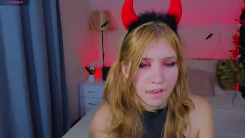 Iris  online show from October 25, 10:45 am