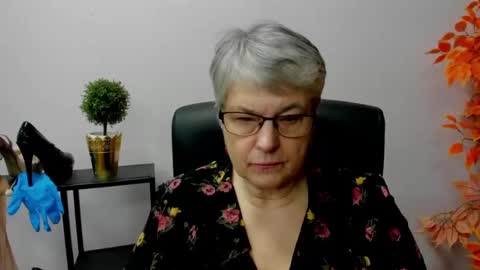 I R I S online show from January 13, 10:36 am