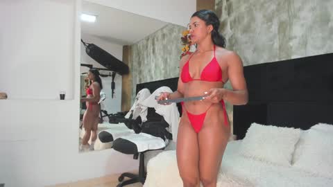 Snapshot of irisfit chatting on December 24, 12:11 pm Iris Fit online show from December 24, 12:11 pm