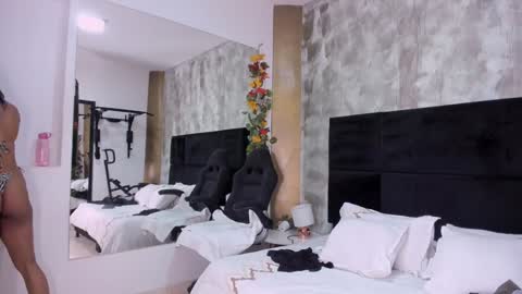 Snapshot of irisfit chatting on January 22, 10:59 pm Iris Fit online show from January 22, 10:59 pm