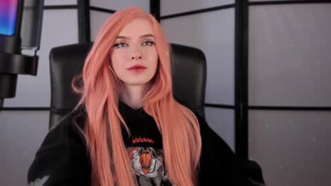 Snapshot of irisice chatting on February 24, 2:15 pm Miss Iris Fansly Miss Iris new inst. online show from February 24, 2:15 pm