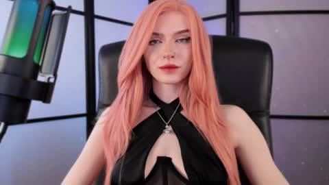 Snapshot of irisice chatting on February 28, 12:20 pm Miss Iris Fansly Miss Iris new inst. online show from February 28, 12:20 pm