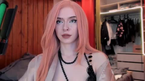 Snapshot of irisice chatting on March 9, 1:26 pm Miss Iris Fansly Miss Iris new inst. online show from March 9, 1:26 pm