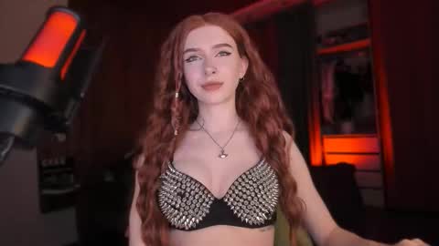 Snapshot of irisice chatting on October 28, 4:20 pm Miss Iris Fansly Miss Iris new inst. online show from October 28, 4:20 pm