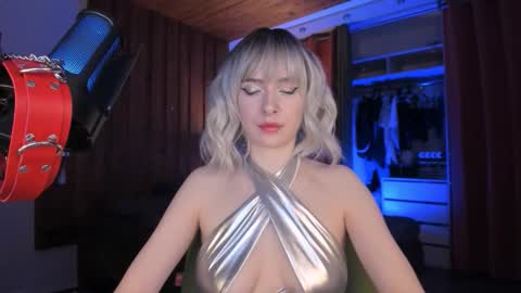 Snapshot of irisice chatting on January 14, 10:36 pm Miss Iris Fansly Miss Iris new inst. online show from January 14, 10:36 pm