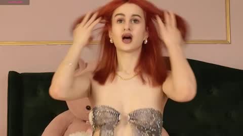 Iris online show from March 30, 6:42 pm