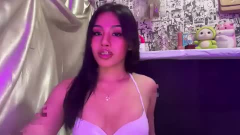 Snapshot of iriss_fox chatting on September 28, 1:27 pm iriss_fox online show from September 28, 1:27 pm