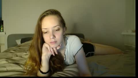 irma_b2004 online show from March 1, 4:42 pm