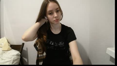 Snapshot of irma_b2004 chatting on April 25, 8:39 pm irma_b2004 online show from April 25, 8:39 pm
