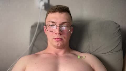 Iron online show from October 17, 9:28 pm