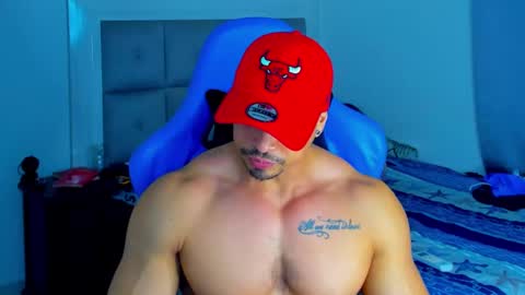 Iron online show from February 21, 1:55 am