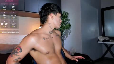 Iron Tous online show from March 19, 9:41 pm