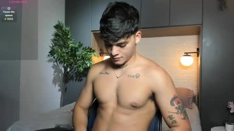 Iron Tous online show from March 30, 10:11 pm