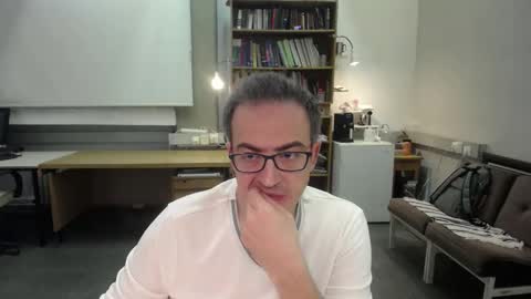 Snapshot of ironchrome chatting on November 12, 8:37 am IronChrome online show from November 12, 8:37 am