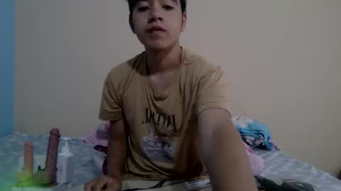 irondante01 online show from March 5, 12:12 pm