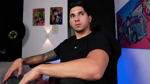 Snapshot of ironflex1 chatting on July 6, 10:56 pm Jake online show from July 6, 10:56 pm