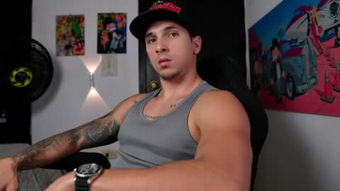 Snapshot of ironflex1 chatting on July 9, 7:51 pm Jake online show from July 9, 7:51 pm