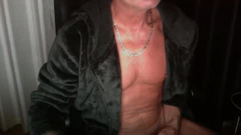 ironout007 online show from April 9, 2:22 am