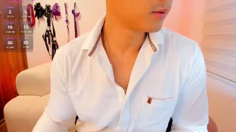 Snapshot of irvinepassion chatting on February 20, 9:21 am WILL ANDREW online show from February 20, 9:21 am