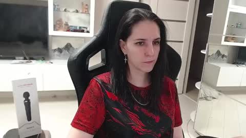 Irwi Tomboy online show from February 23, 7:11 am