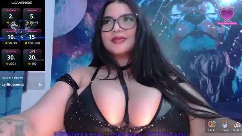 Snapshot of is_candy_west_ chatting on November 11, 5:02 pm Dani online show from November 11, 5:02 pm
