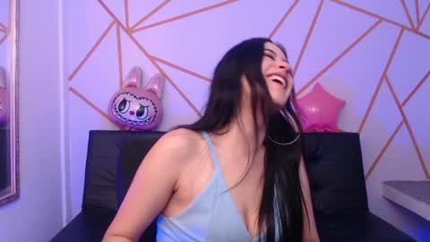 isa__rodriguez online show from April 8, 3:28 am