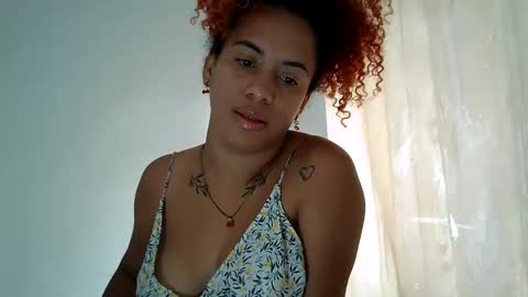 Snapshot of isa_bellaxx23 chatting on September 10, 9:26 pm isa_bellaxx23 online show from September 10, 9:26 pm