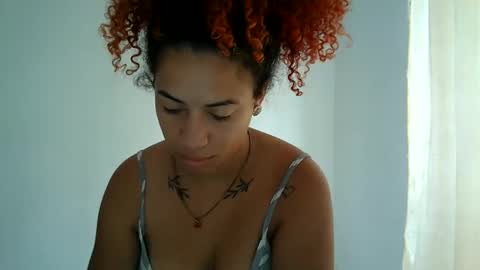 Snapshot of isa_bellaxx23 chatting on September 13, 1:55 pm isa_bellaxx23 online show from September 13, 1:55 pm