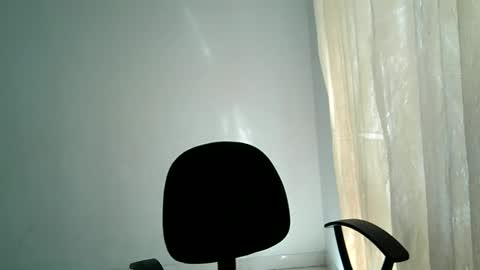 Snapshot of isa_bellaxx23 chatting on September 21, 7:15 pm isa_bellaxx23 online show from September 21, 7:15 pm