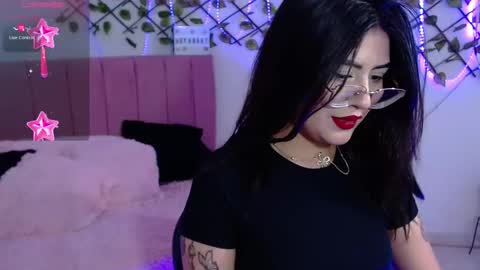 isabela online show from January 13, 8:25 pm