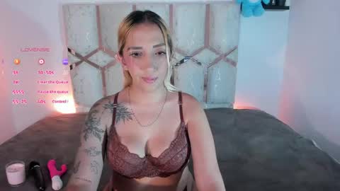 isa_klein online show from May 21, 5:03 am