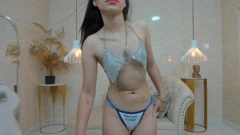 Isaa Skinny  online show from March 31, 4:02 am