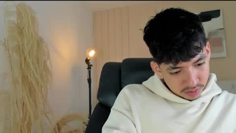 isaac_cryston online show from November 14, 8:29 pm