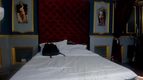 isaac_grimm online show from March 9, 3:32 am