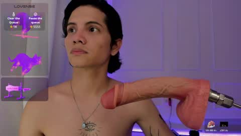 isaac online show from June 7, 9:18 pm