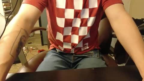 isaac online show from December 13, 8:20 am