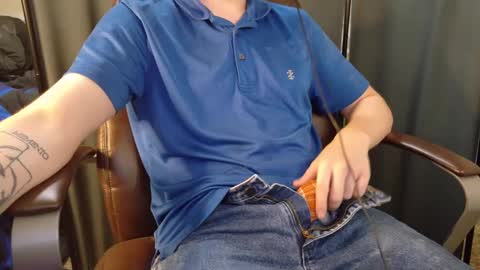 isaac online show from September 9, 9:14 pm