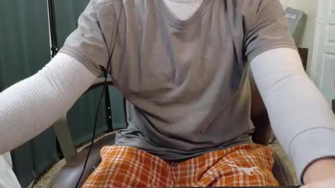 isaac online show from October 3, 8:55 am