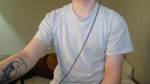 isaac online show from February 22, 8:46 am