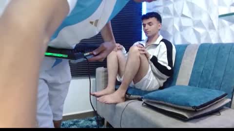 Snapshot of isaac_tan chatting on September 21, 3:08 am Isaac tan online show from September 21, 3:08 am