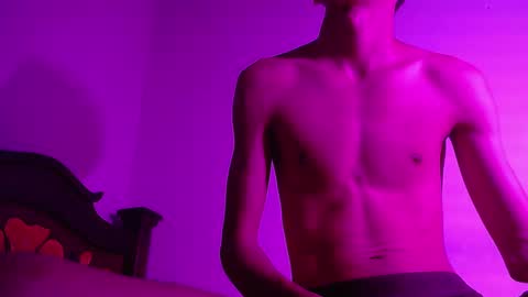 isaac online show from January 5, 3:43 am