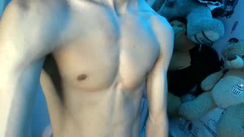 isaac online show from March 17, 11:02 am