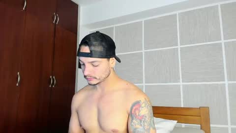 Isaac Surez online show from May 11, 11:38 am