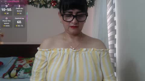 Isabeel Sofia online show from October 11, 2:15 pm