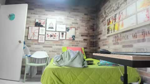 Isabela online show from June 20, 12:08 pm